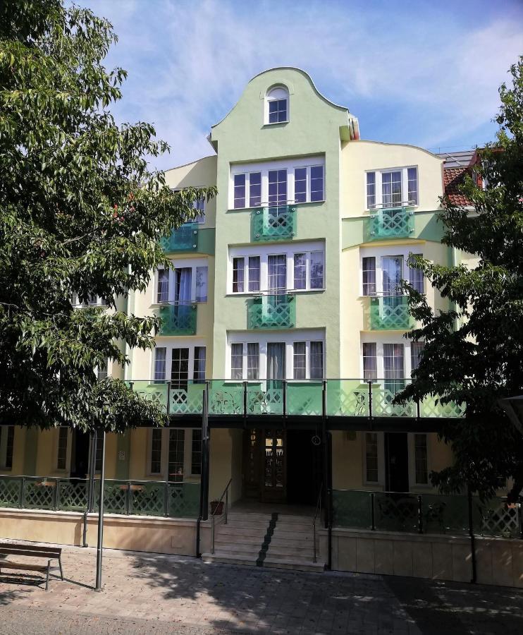 Hotel Erzsebet Hévíz Exteriör bild