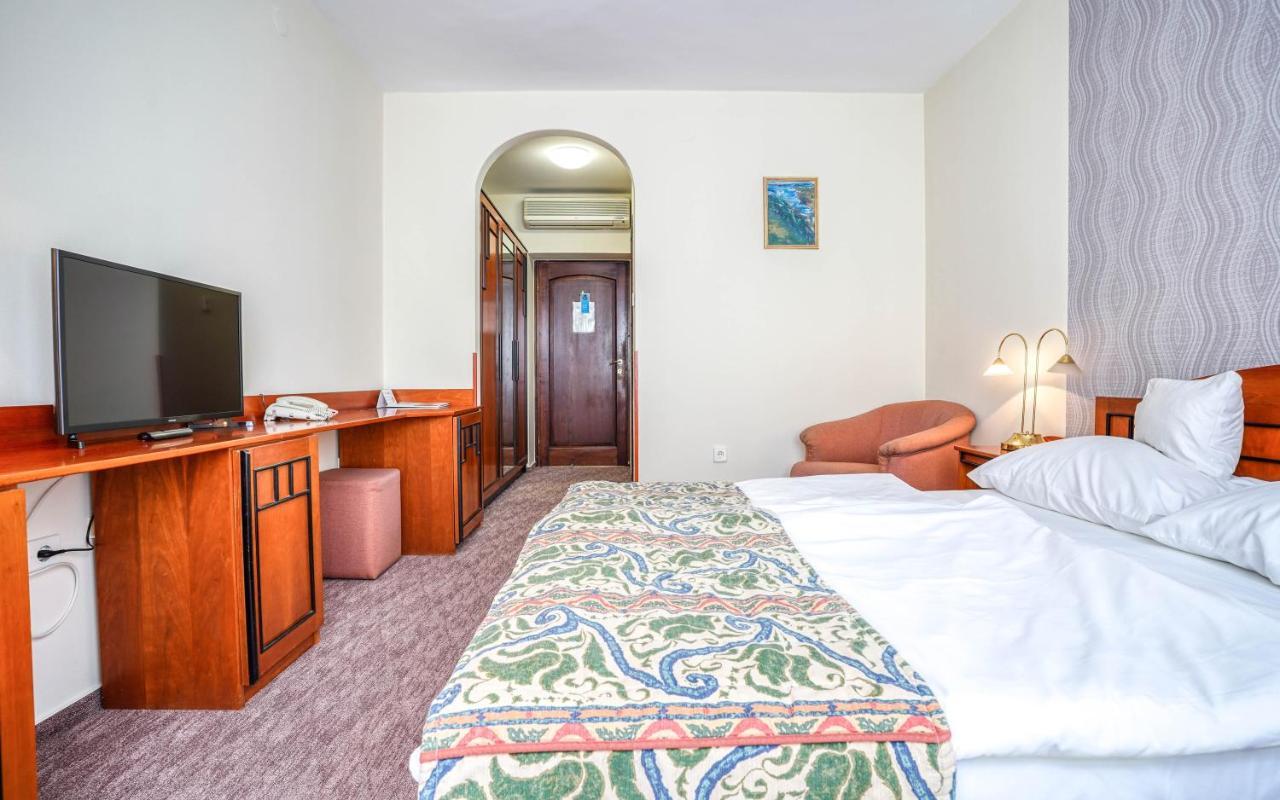 Hotel Erzsebet Hévíz Exteriör bild