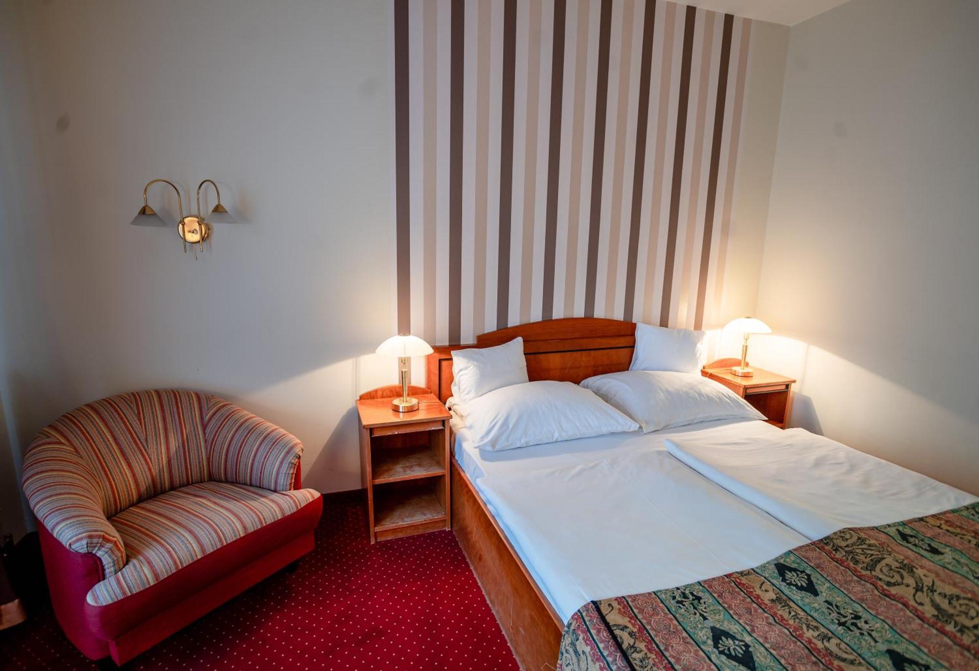 Hotel Erzsebet Hévíz Exteriör bild