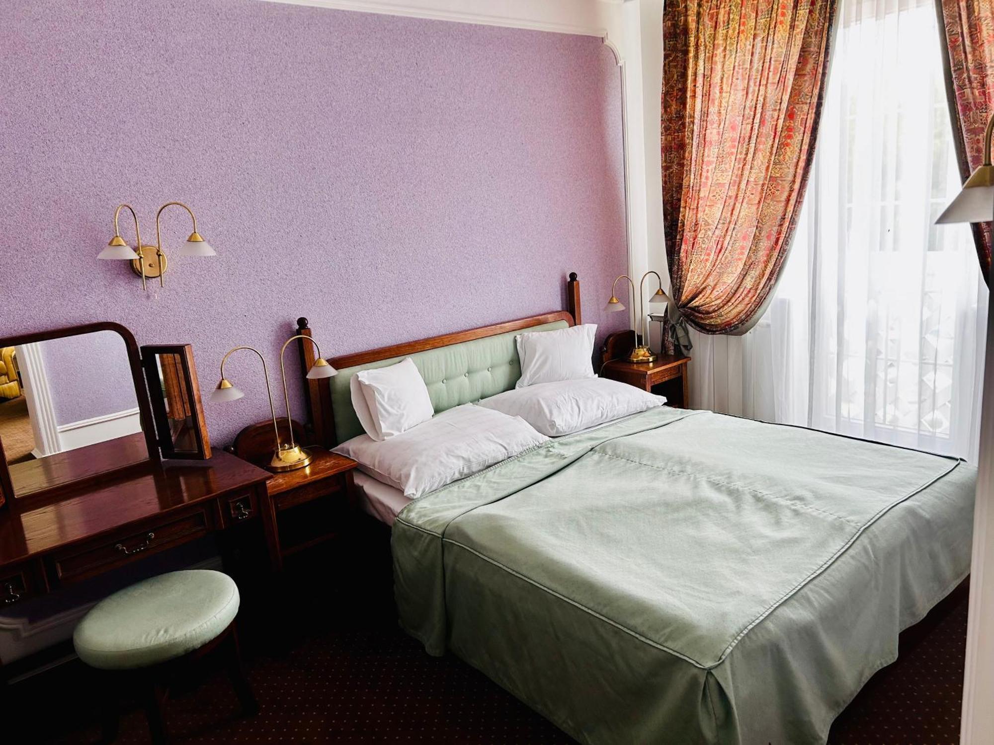 Hotel Erzsebet Hévíz Exteriör bild
