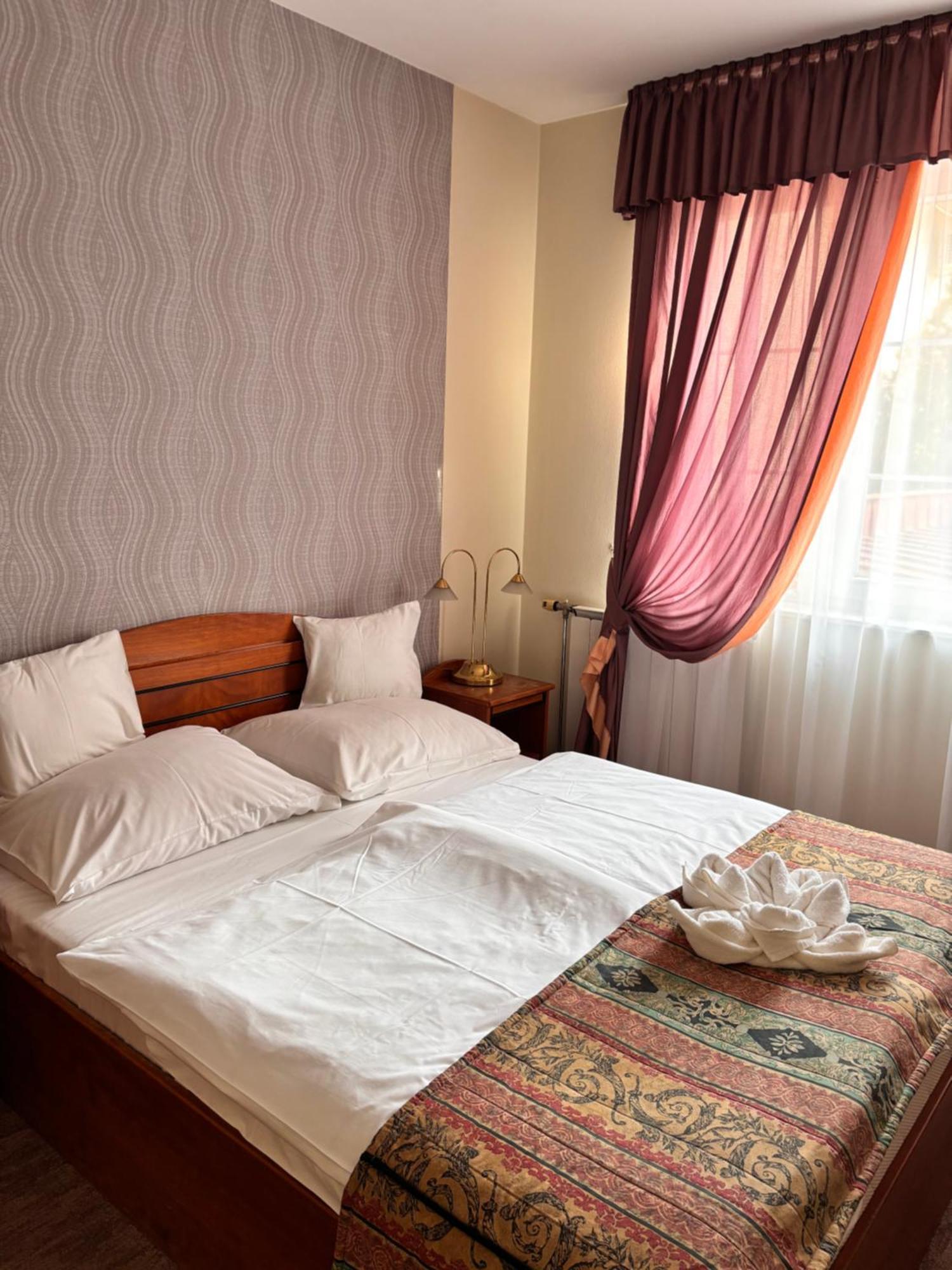 Hotel Erzsebet Hévíz Exteriör bild