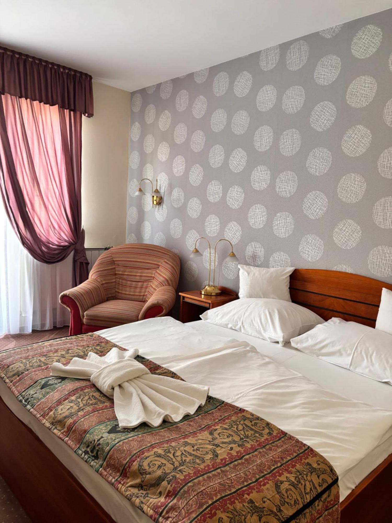 Hotel Erzsebet Hévíz Exteriör bild