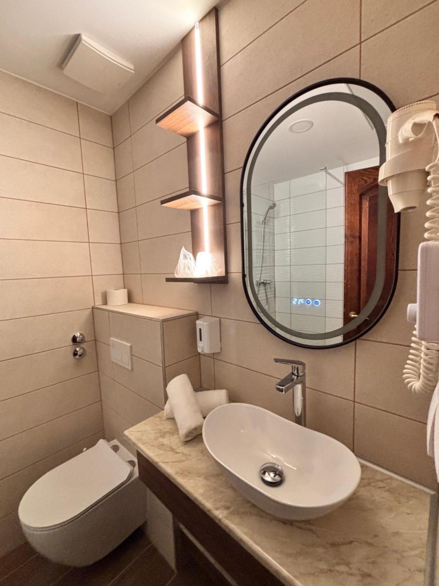 Hotel Erzsebet Hévíz Exteriör bild